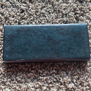 DISCONTINUED LAURA MERCIER PALLET